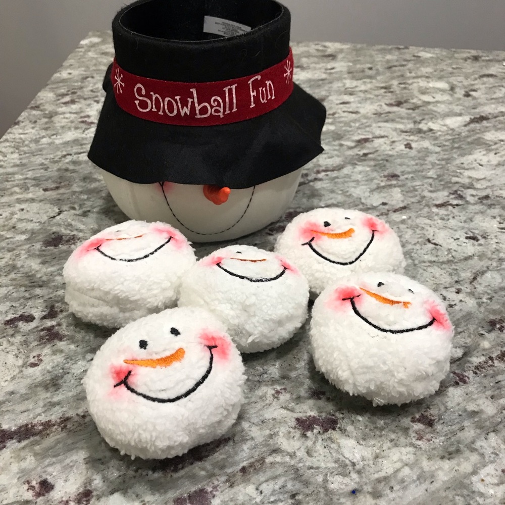 Snowman Fun Kit - Basket w/ 5 Smiling Snowballs